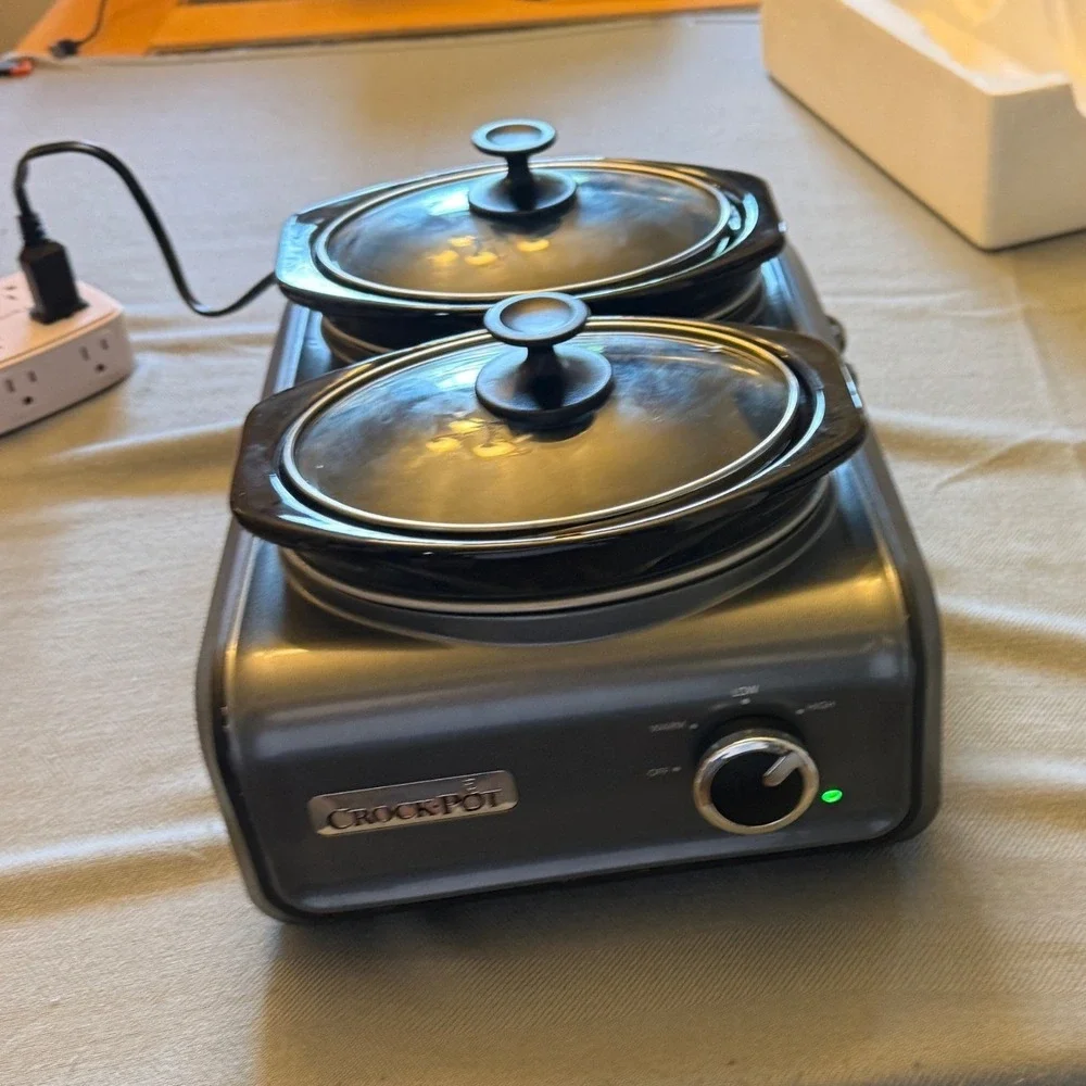 Crock-Pot Hook Up Connectable Entertaining System Double 1 Qt Slow Cooker Black